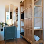L'atmosphere - Centre-ville - Parking - Netflix - 4 Ch - 2 Sde Apartment *