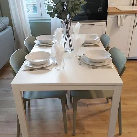L'atmosphere - Centre-ville - Parking - Netflix - 4 Ch - 2 Sde Apartment *