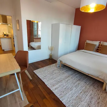 Apartment L'atmosphere - Centre-ville - Parking - Netflix - 4 Ch - 2 Sde Troyes