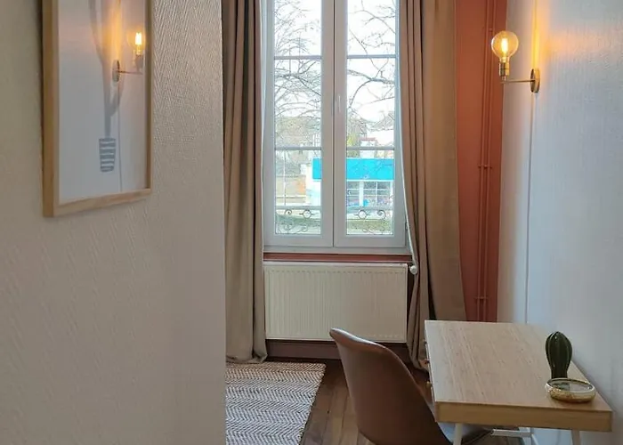 L'atmosphere - Centre-ville - Parking - Netflix - 4 Ch - 2 Sde