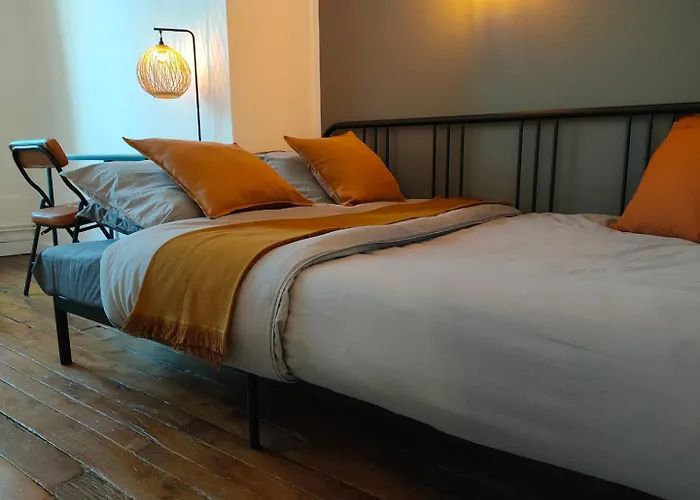 L'atmosphere - Centre-ville - Parking - Netflix - 4 Ch - 2 Sde Apartman Troyes